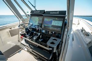 Moore Time  42ft Pursuit Yacht For Sale Moore Time  42ft Pursuit Yacht For Sale