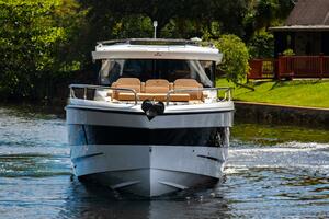 38FT (11.84M) WELLCRAFT