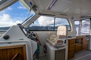 HA KIN 33ft Back Cove Yacht For Sale