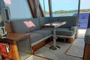 2012 Sabre 48 Salon Express thumbnail 26