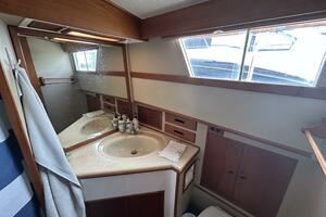 42ft Grand Banks Yacht For Sale