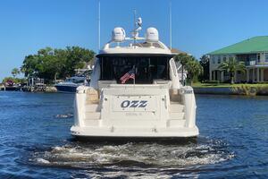 61FT (18.59M) SEA RAY