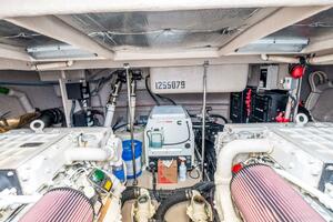 61FT (18.59M) SEA RAY