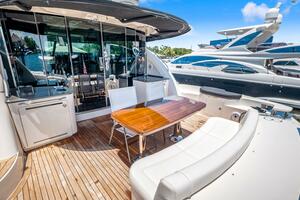 61FT (18.59M) SEA RAY