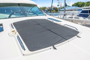 61FT (18.59M) SEA RAY