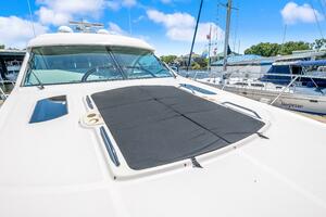 61FT (18.59M) SEA RAY