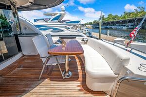 61FT (18.59M) SEA RAY