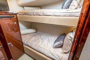 61FT (18.59M) SEA RAY