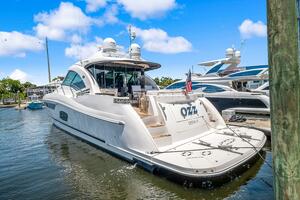 61FT (18.59M) SEA RAY