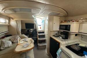 33ft Sea Ray Yacht For Sale