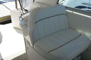 33ft Sea Ray Yacht For Sale