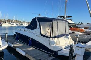 32ft Sea Ray Yacht For Sale