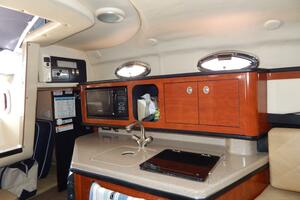 Hammered 26ft Sea Ray Yacht For Sale