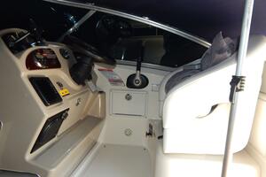 Hammered 26ft Sea Ray Yacht For Sale