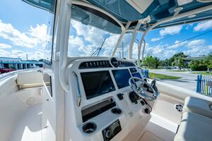 ROI 33ft Grady White Yacht For Sale