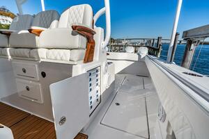 43ft Front Runner Yacht For Sale