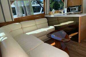 2000 Viking 50 Convertible Sportfish thumbnail 14