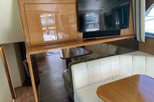 2000 Viking 50 Convertible Sportfish thumbnail 20