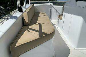 2000 Viking 50 Convertible Sportfish thumbnail 38