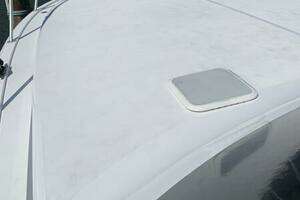 2000 Viking 50 Convertible Sportfish thumbnail 10