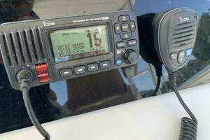 2000 Viking 50 Convertible Sportfish thumbnail 43