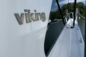 Pier Pressure 50ft Viking Yacht For Sale