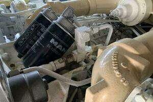 2000 Viking 50 Convertible Sportfish thumbnail 57