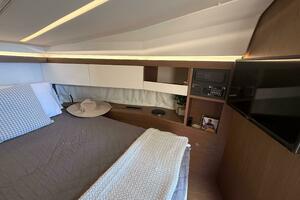 37ft Jeanneau Yacht For Sale