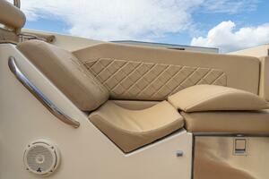 Corsair 28ft Chris Craft Yacht For Sale