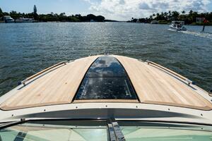 Corsair 28ft Chris Craft Yacht For Sale