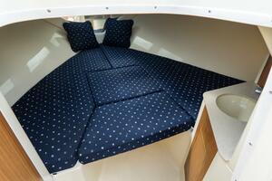 Corsair 28ft Chris Craft Yacht For Sale