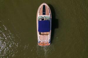 Corsair 28ft Chris Craft Yacht For Sale