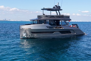 62FT (18.9M) EXPLORER yacht for sale