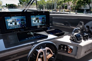 62FT (18.9M) EXPLORER