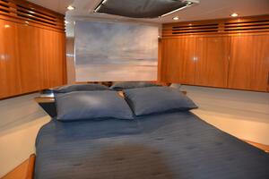 Steel Dreamin 55ft Hatteras Yacht For Sale