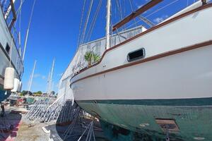 Star Gazer 43ft Irwin Yacht For Sale