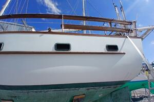 Star Gazer 43ft Irwin Yacht For Sale