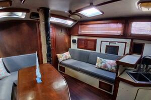 Star Gazer 43ft Irwin Yacht For Sale