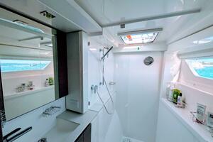 Momentum 42ft Leopard Yacht For Sale