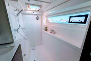 Momentum 42ft Leopard Yacht For Sale