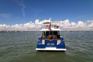 1987 Broward 104 thumbnail 13