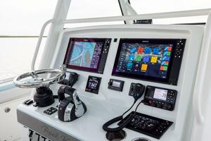 39ft Yellowfin Yacht For Sale