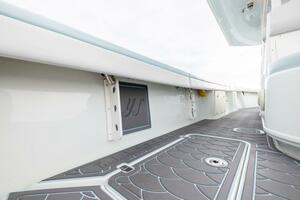 39ft Yellowfin Yacht For Sale