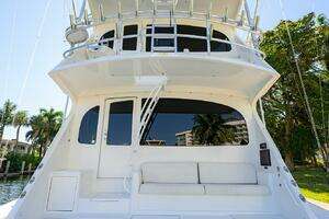 2014 Viking 76 Enclosed Bridge thumbnail 63