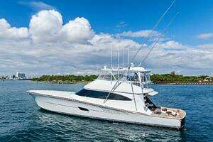 2026 Viking 82 Convertible thumbnail 185