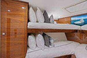 2026 Viking 82 Convertible thumbnail 77