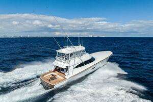 2026 Viking 82 Convertible thumbnail 190
