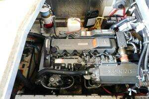 2003 Cruisers Yachts 3750 Motoryacht thumbnail 34