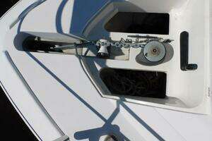 2003 Cruisers Yachts 3750 Motoryacht thumbnail 22