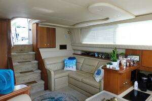 2003 Cruisers Yachts 3750 Motoryacht thumbnail 3
